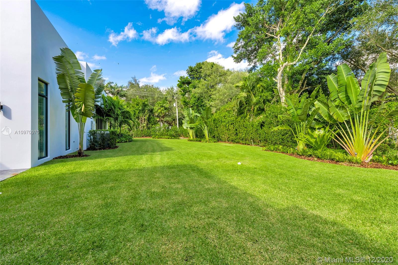 SNAPPER CREEK LAKES SUB - Residential