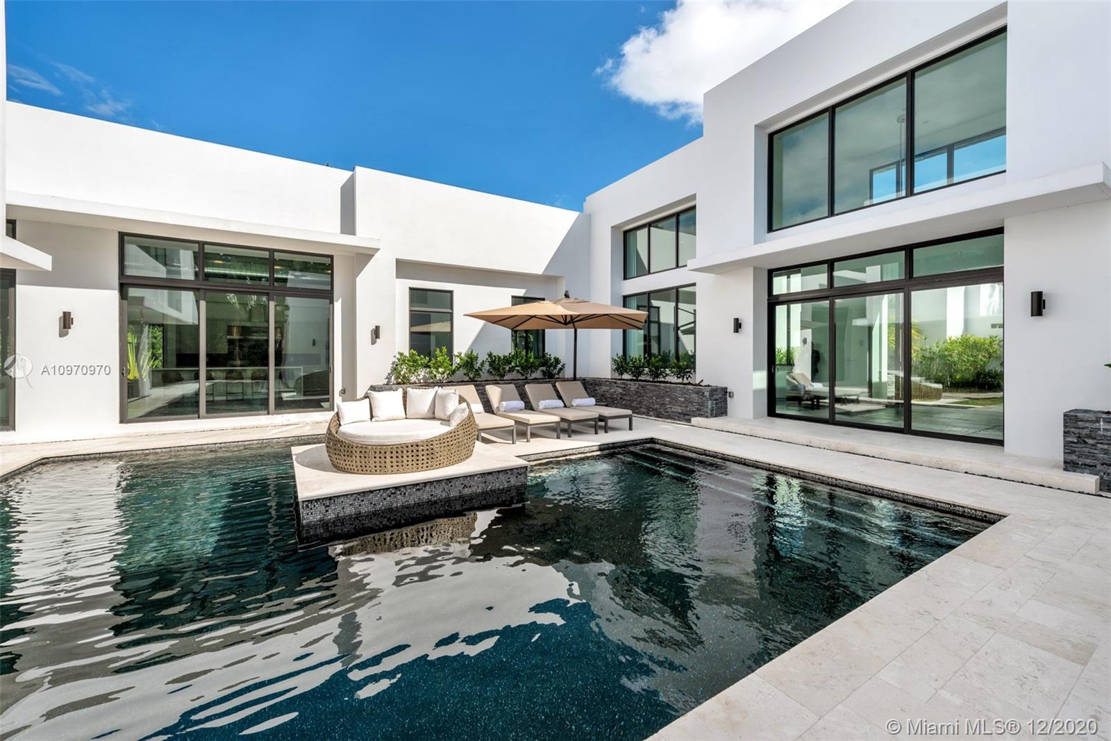 SNAPPER CREEK LAKES SUB - Residential