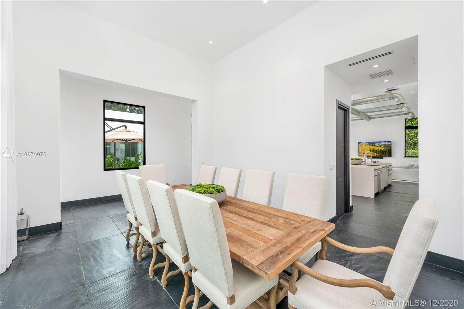 SNAPPER CREEK LAKES SUB - Residential