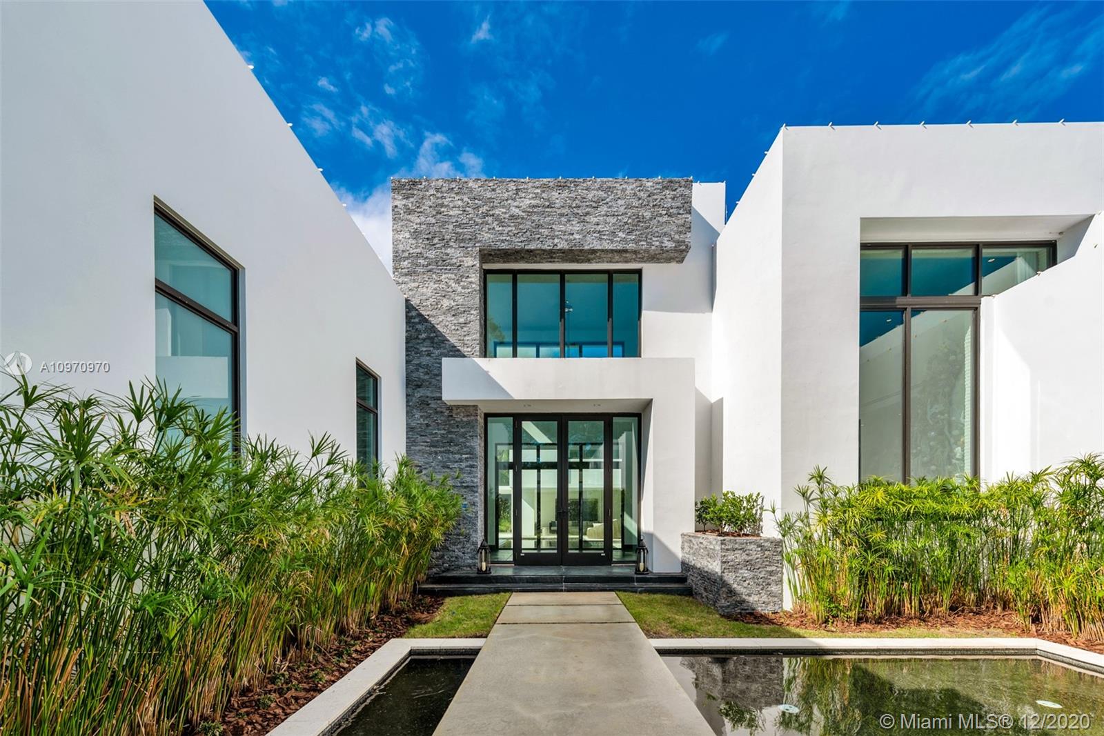 SNAPPER CREEK LAKES SUB - Residential