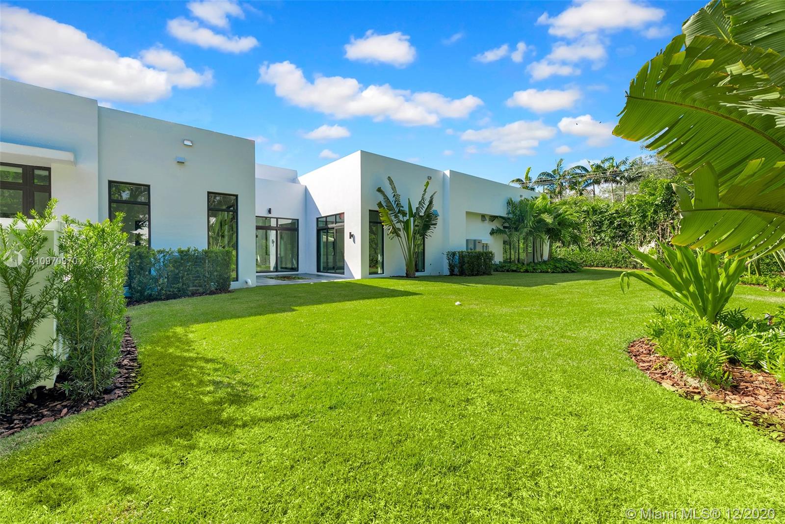 SNAPPER CREEK LAKES SUB - Residential
