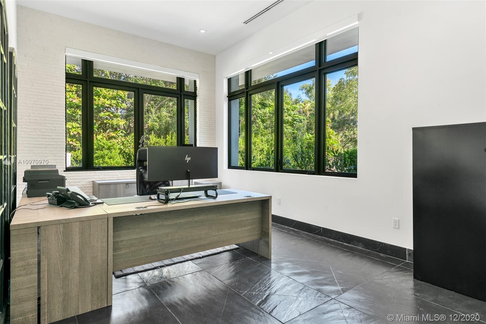 SNAPPER CREEK LAKES SUB - Residential