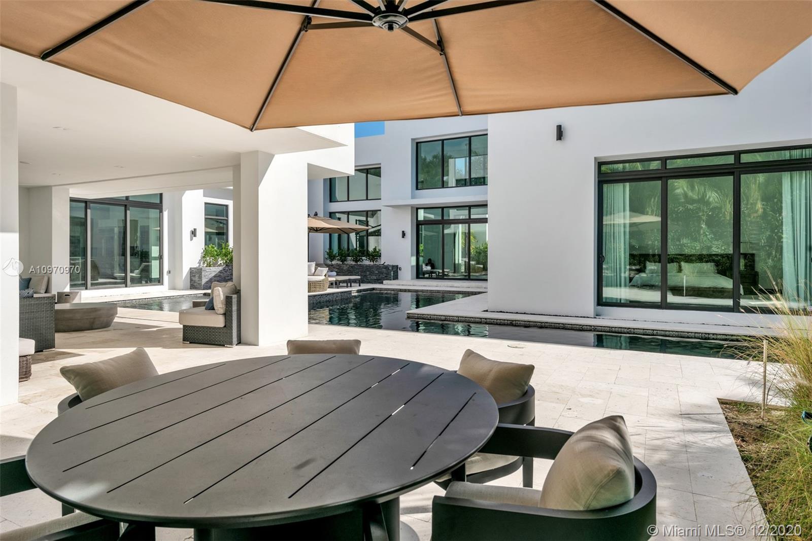 SNAPPER CREEK LAKES SUB - Residential