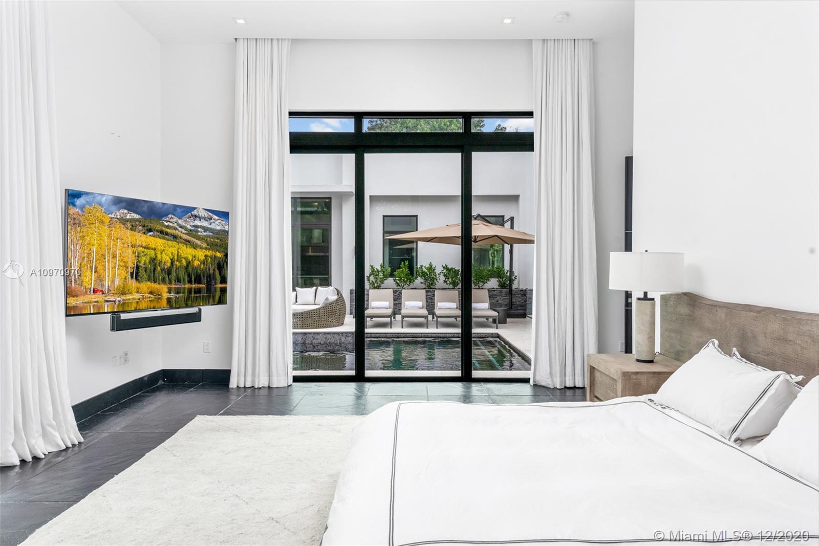 SNAPPER CREEK LAKES SUB - Residential