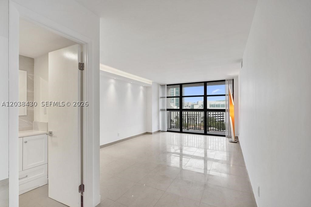 TOWERS OF OCEANVIEW EAST - Residential