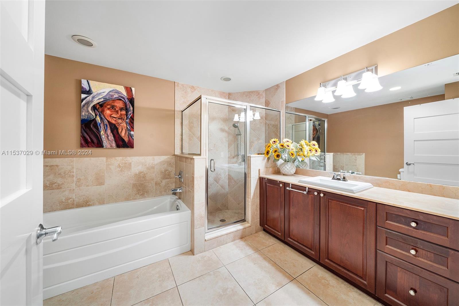 ANDALUSIA CONDO RESIDENCE - Residential