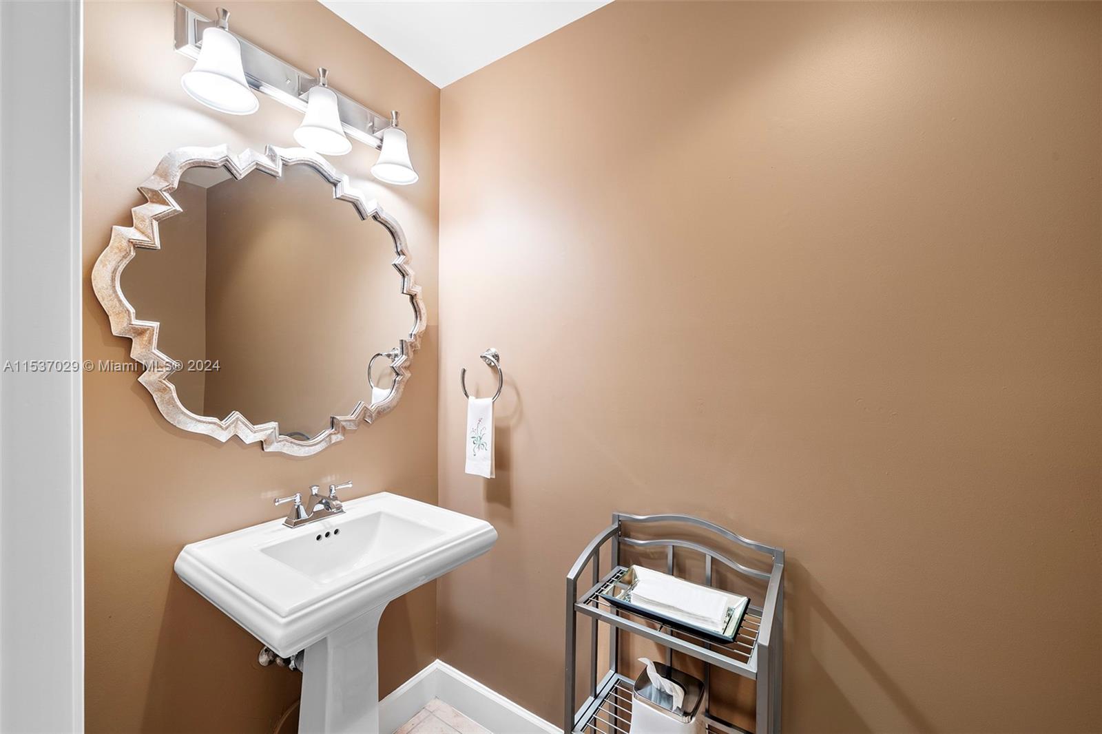ANDALUSIA CONDO RESIDENCE - Residential