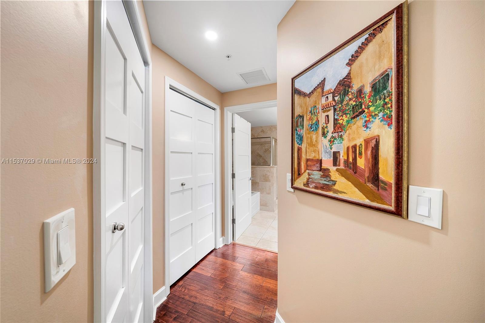 ANDALUSIA CONDO RESIDENCE - Residential