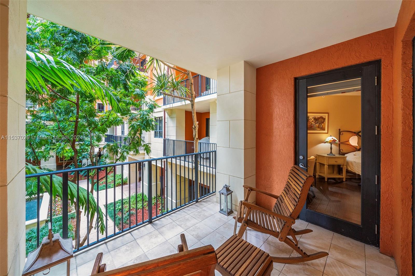 ANDALUSIA CONDO RESIDENCE - Residential