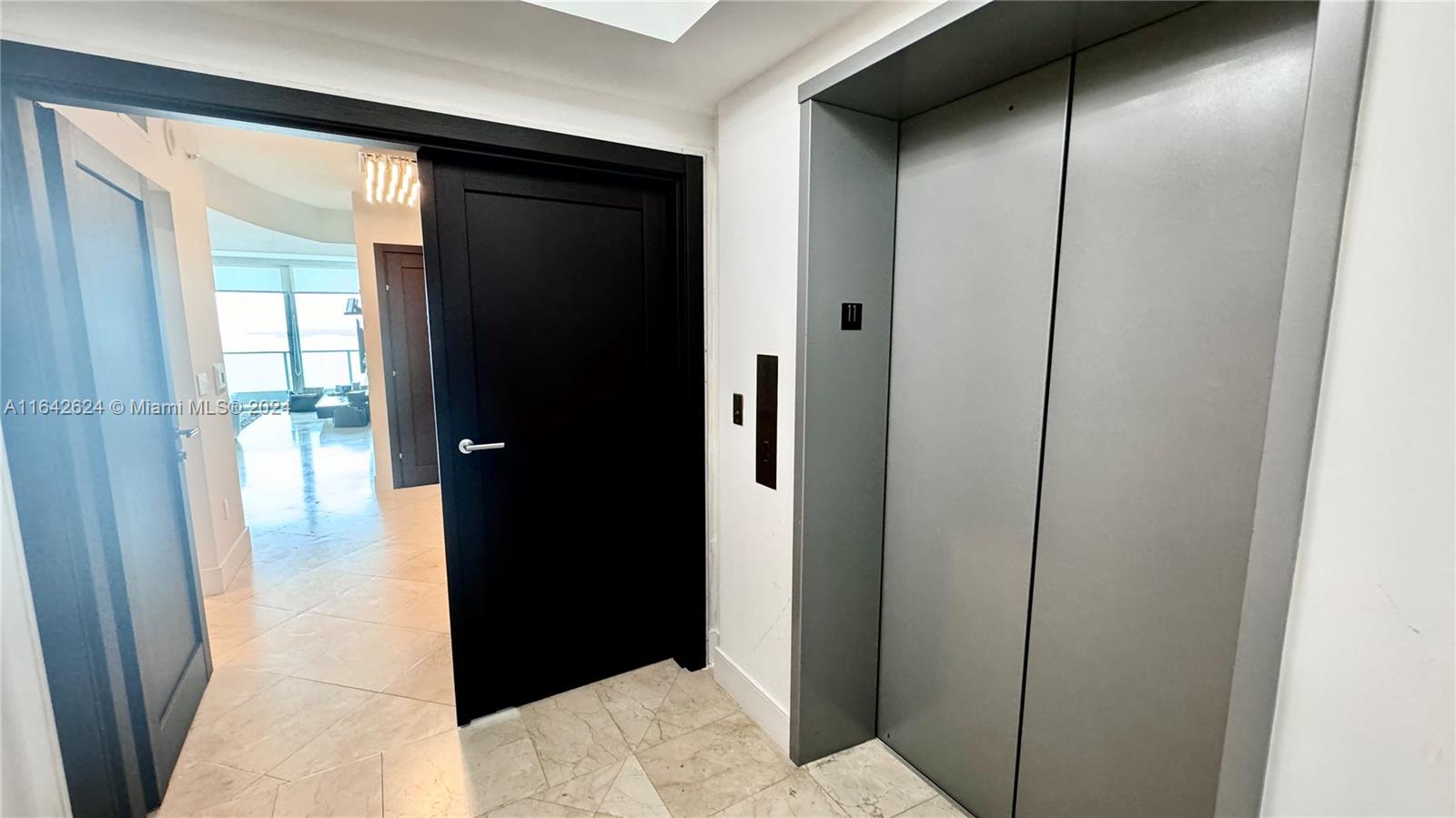 JADE RESIDENCES AT BRICKE - Residential