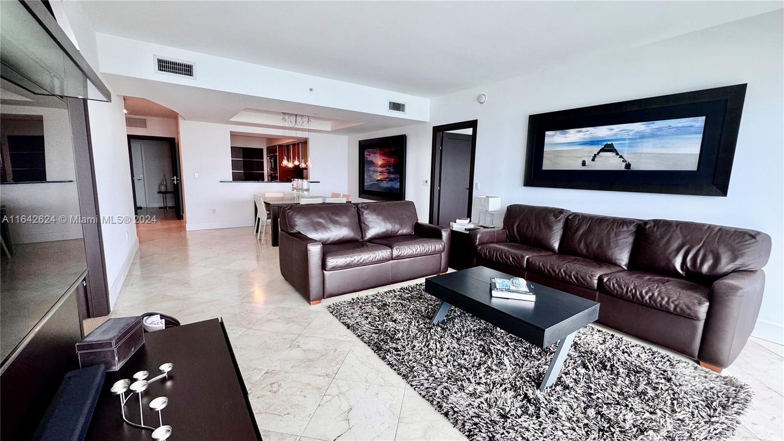 JADE RESIDENCES AT BRICKE - Residential