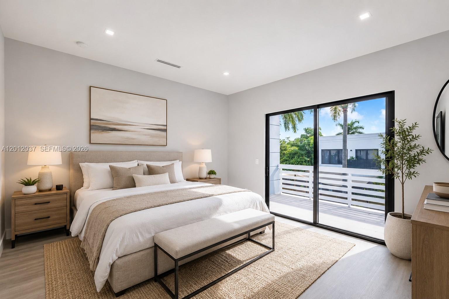 LAUDERDALE - Residential