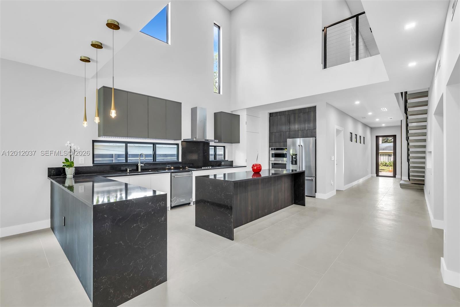 LAUDERDALE - Residential