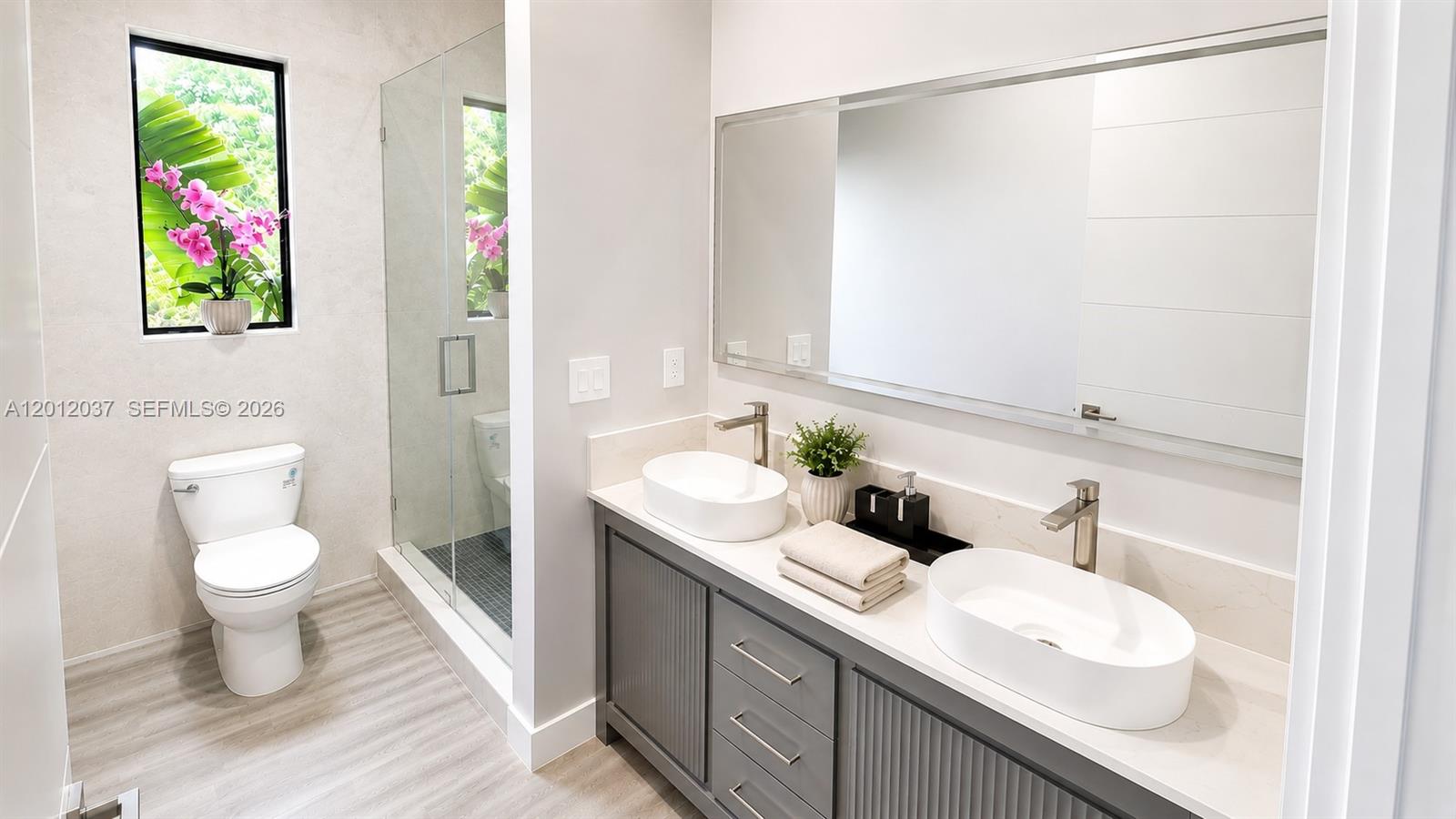 LAUDERDALE - Residential