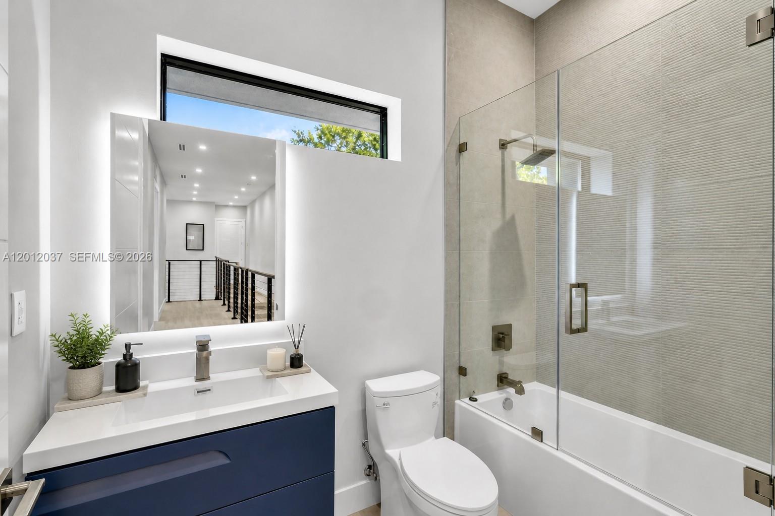 LAUDERDALE - Residential