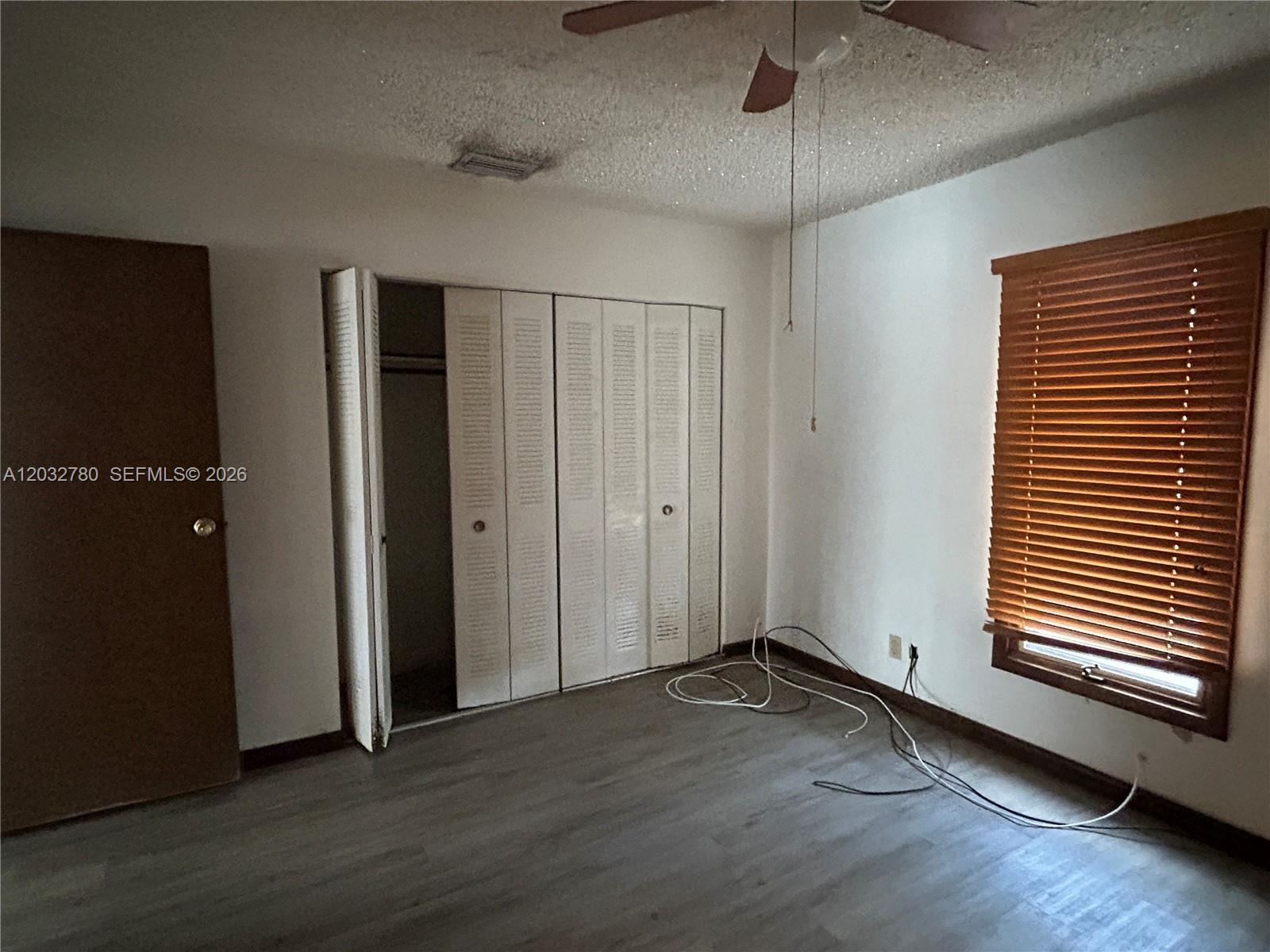 ROYAL PALM ACRES NINTH SE - Residential