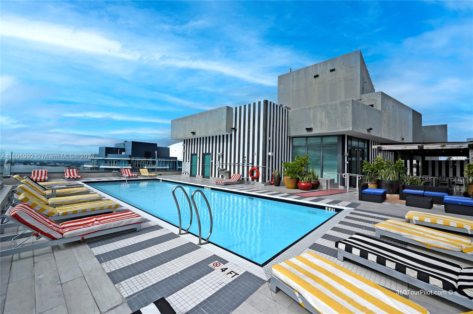 1300 S MIAMI AVENUE CONDO - Residential