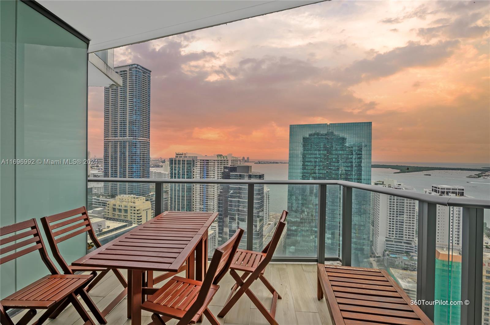 1300 S MIAMI AVENUE CONDO - Residential