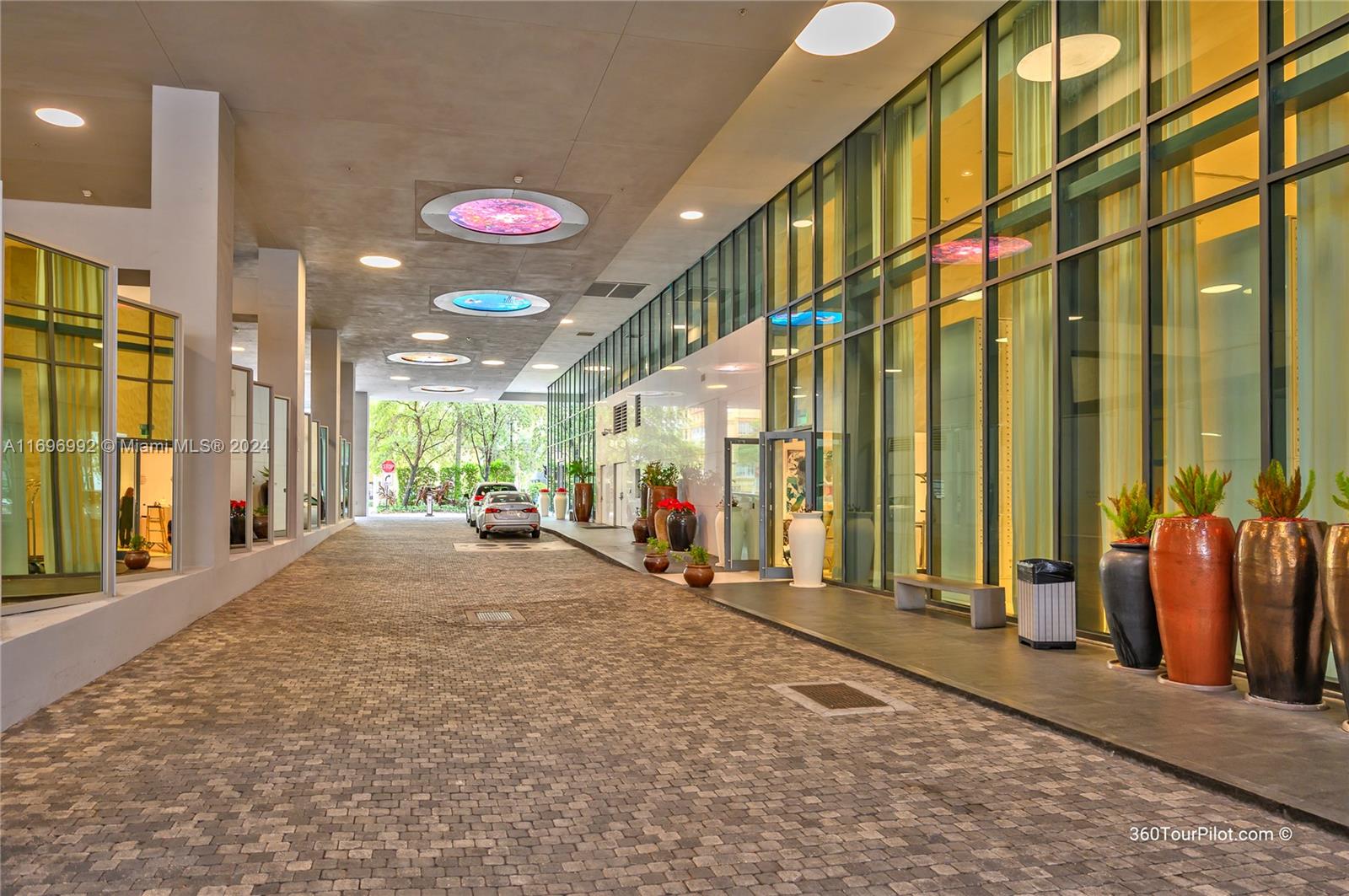 1300 S MIAMI AVENUE CONDO - Residential