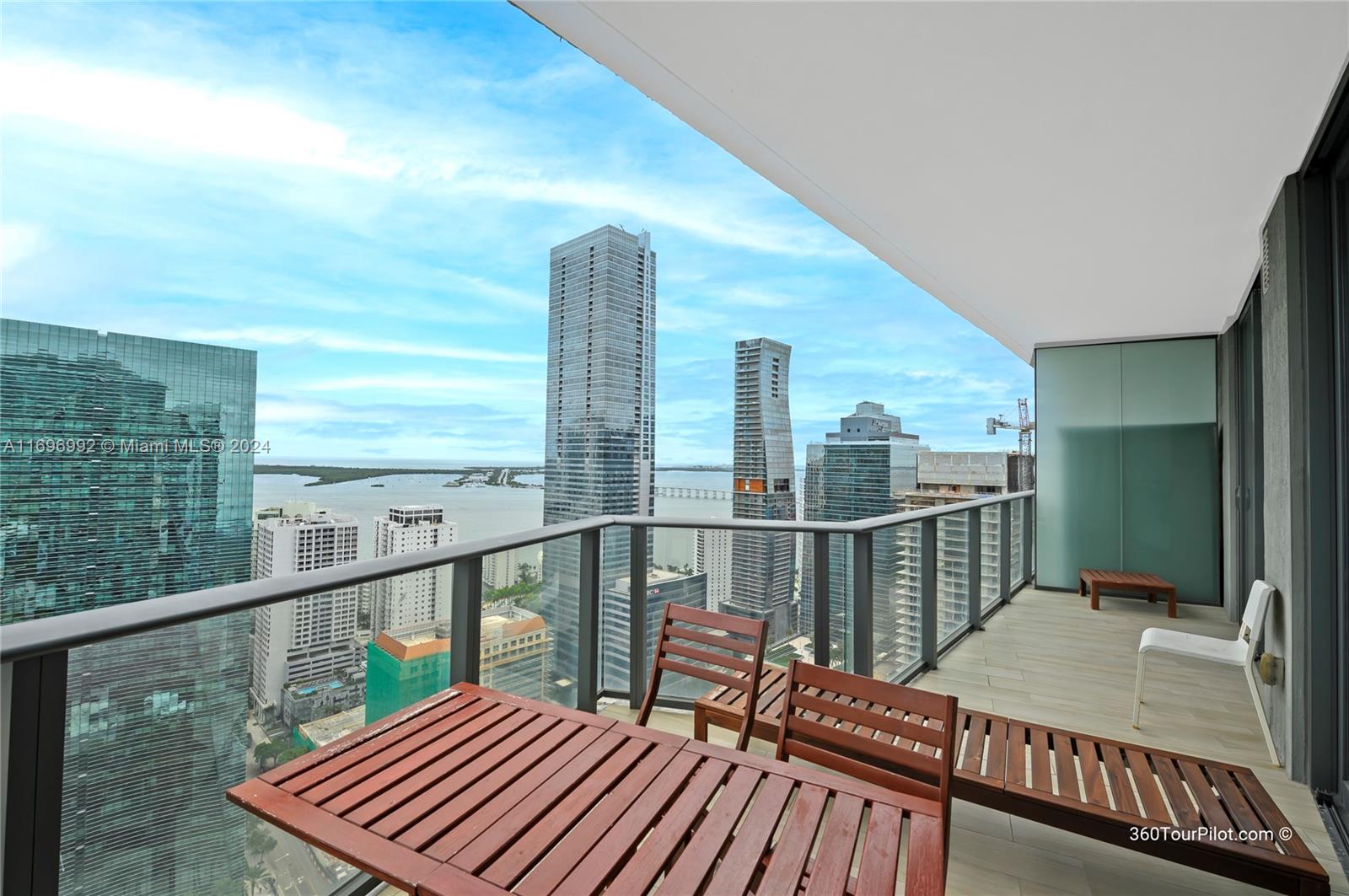 1300 S MIAMI AVENUE CONDO - Residential