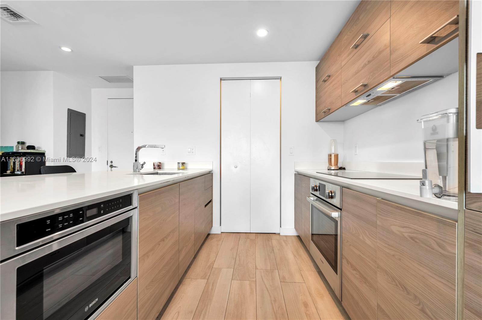 1300 S MIAMI AVENUE CONDO - Residential