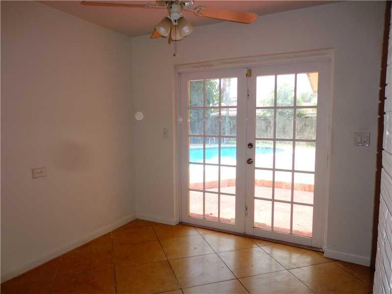 MIRAMAR SEC 5 46-40 B - Residential Lease