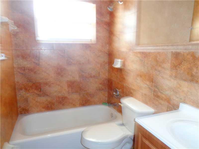 MIRAMAR SEC 5 46-40 B - Residential Lease