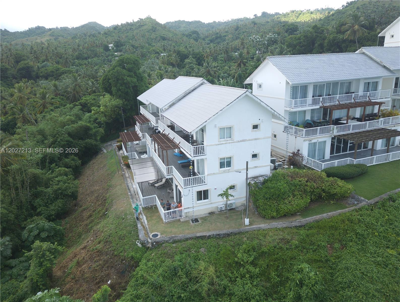 Los Naranjos - Residential