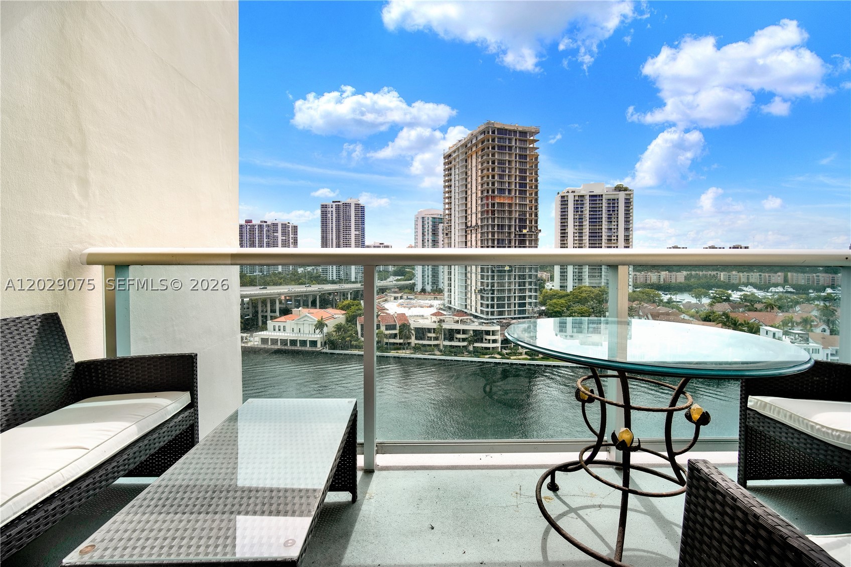 OCEANVIEW BUILDING A COND - Residential