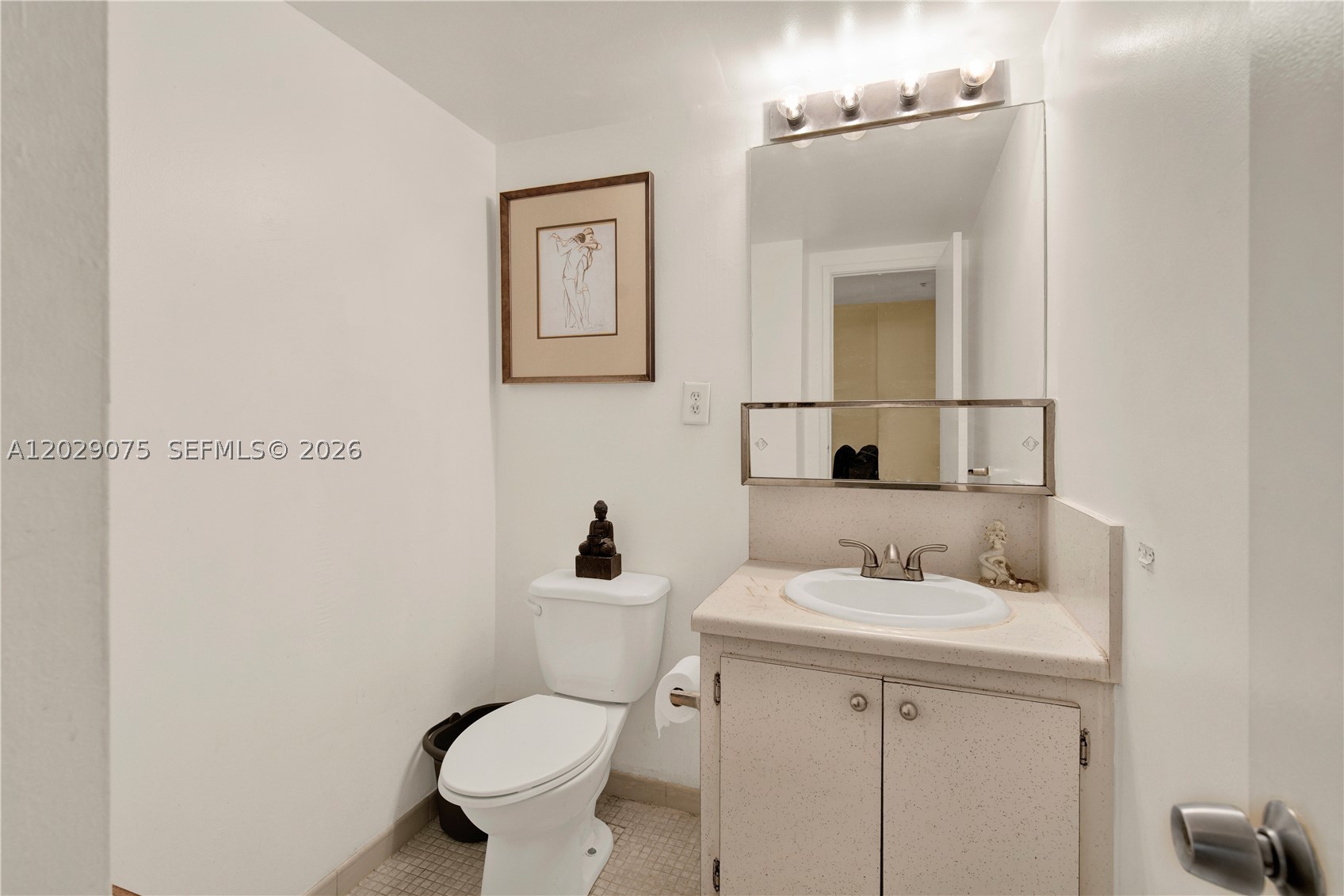 OCEANVIEW BUILDING A COND - Residential