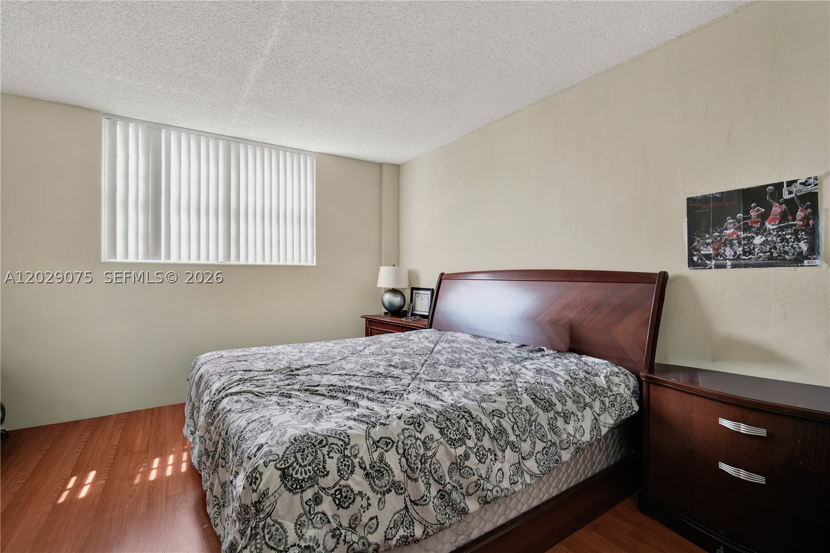 OCEANVIEW BUILDING A COND - Residential