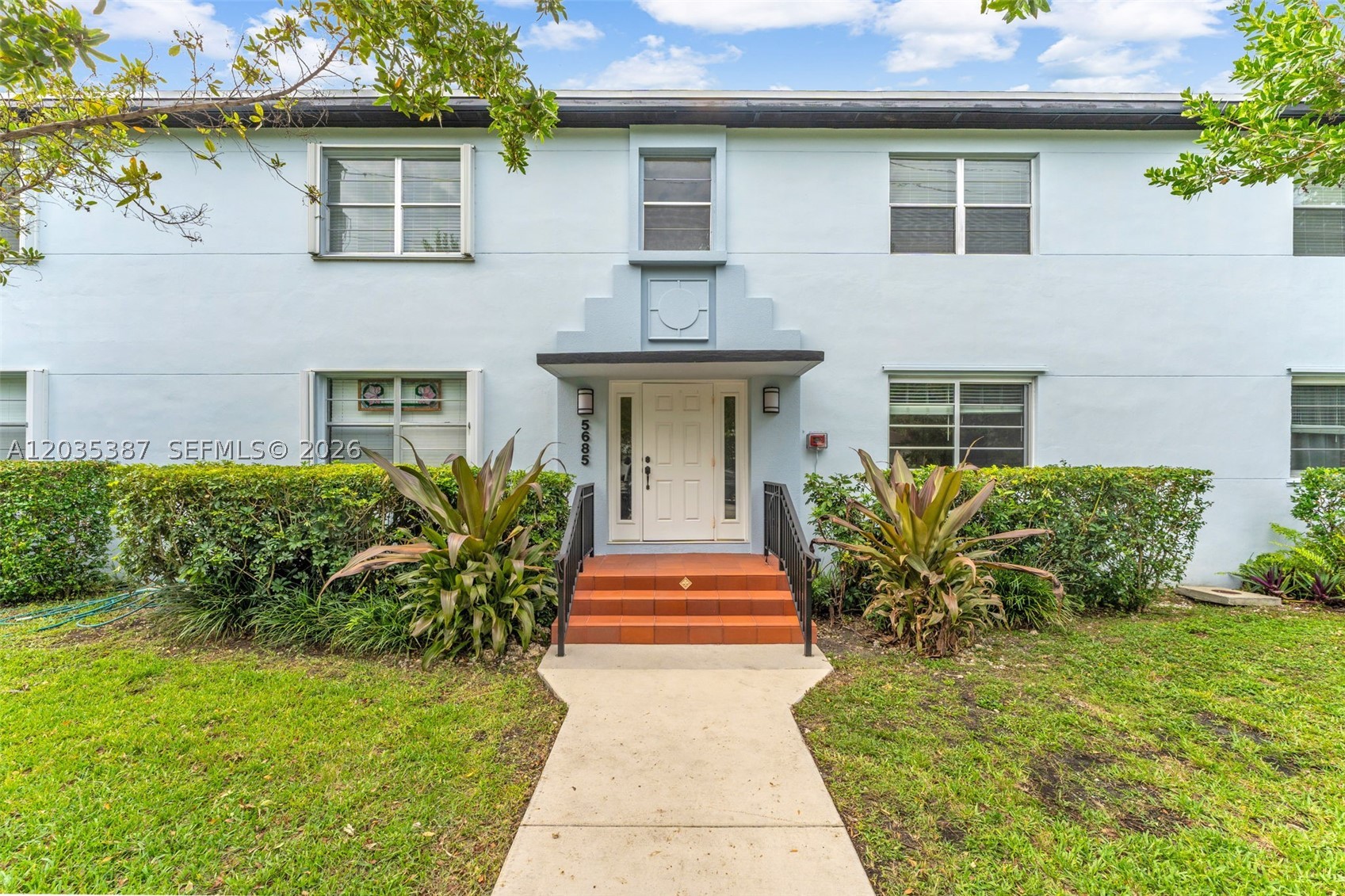 Gorgeous and completely updated condo in the highly sought-after South Miami neighborhood! This unit features a bright, open-concept living space flooded with natural light, modern porcelain flooring, and chic contemporary finishes throughout. The beautifully upgraded kitchen offers sleek cabinetry, quartz countertops with breakfast bar seating, and stainless steel appliances. The bathroom has been fully renovated with a seamless glass-enclosed step-in shower, a functional vanity, and high-end fixtures. Enjoy the convenience of spacious layout design and a private balcony space perfect for unwinding. Pristine community grounds include a pool, BBQ picnic courtyards, and laundry facilities. Ideally located in South Miami, close to fine dining, shopping, major highways, and university campuses. Easy to show!