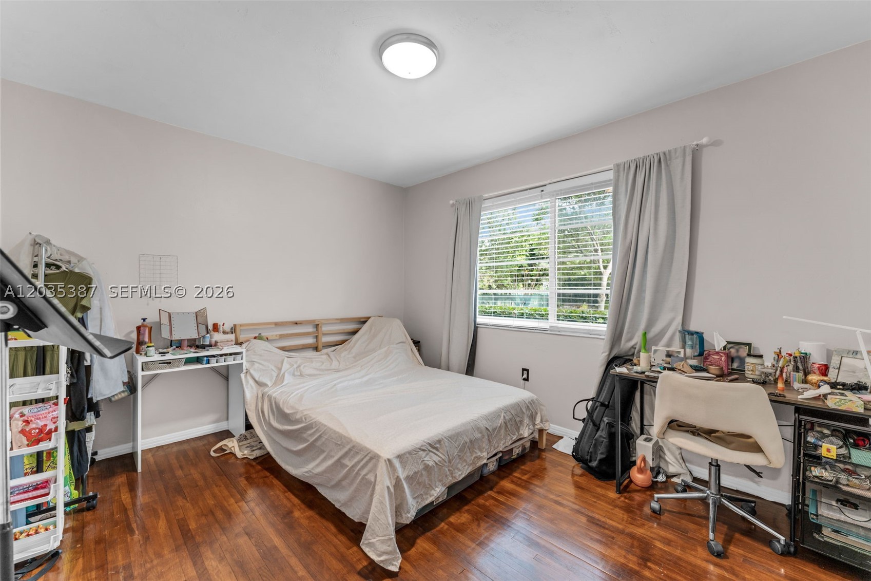 PATHWAYS CONDO - Residential