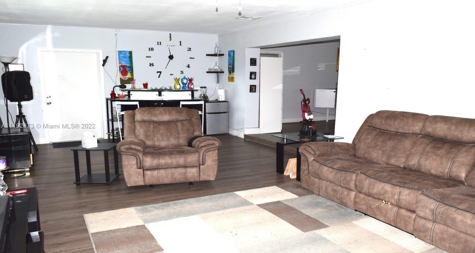BELL GARDENS - Residential