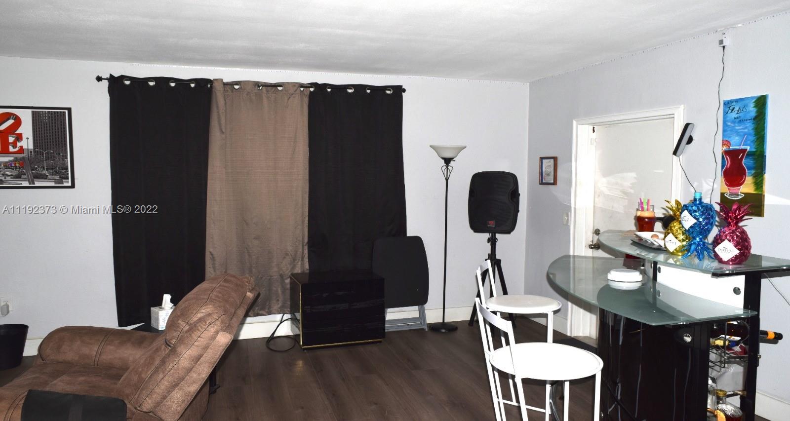 BELL GARDENS - Residential