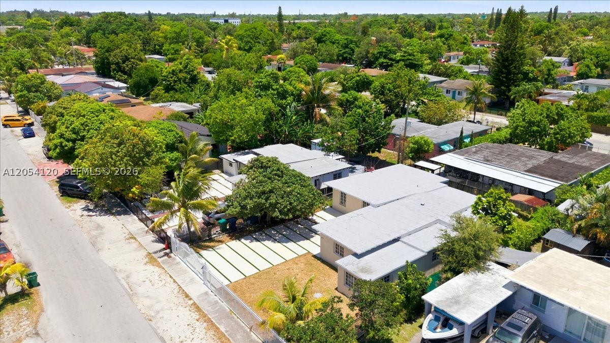 W MIAMI SHORES SEC B - Residential