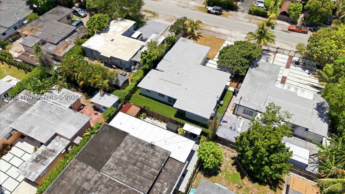 W MIAMI SHORES SEC B - Residential