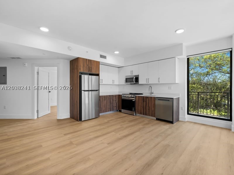 HARRIETTE PK - Residential Lease