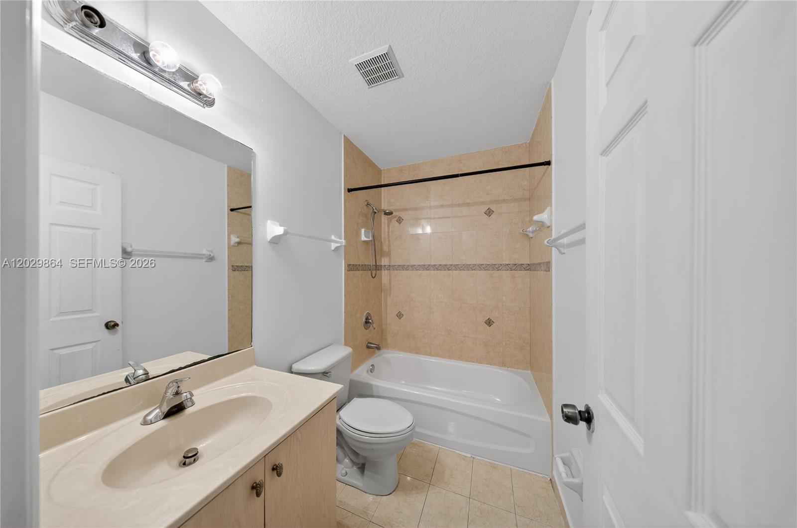 SOUTH POINTE COVE CONDO - Residential