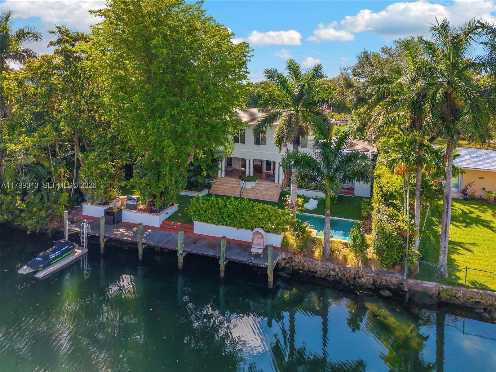 CORAL GABLES RIVIERA SEC - Residential