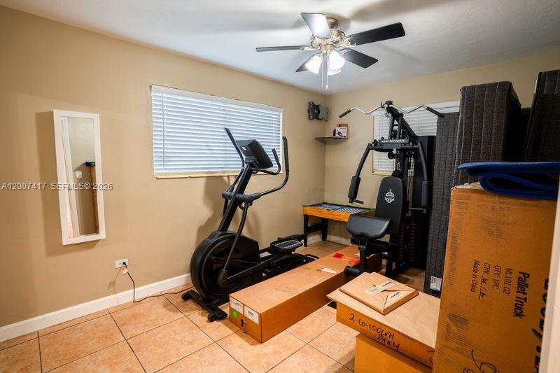 HIALEAH ESTATES - Residential