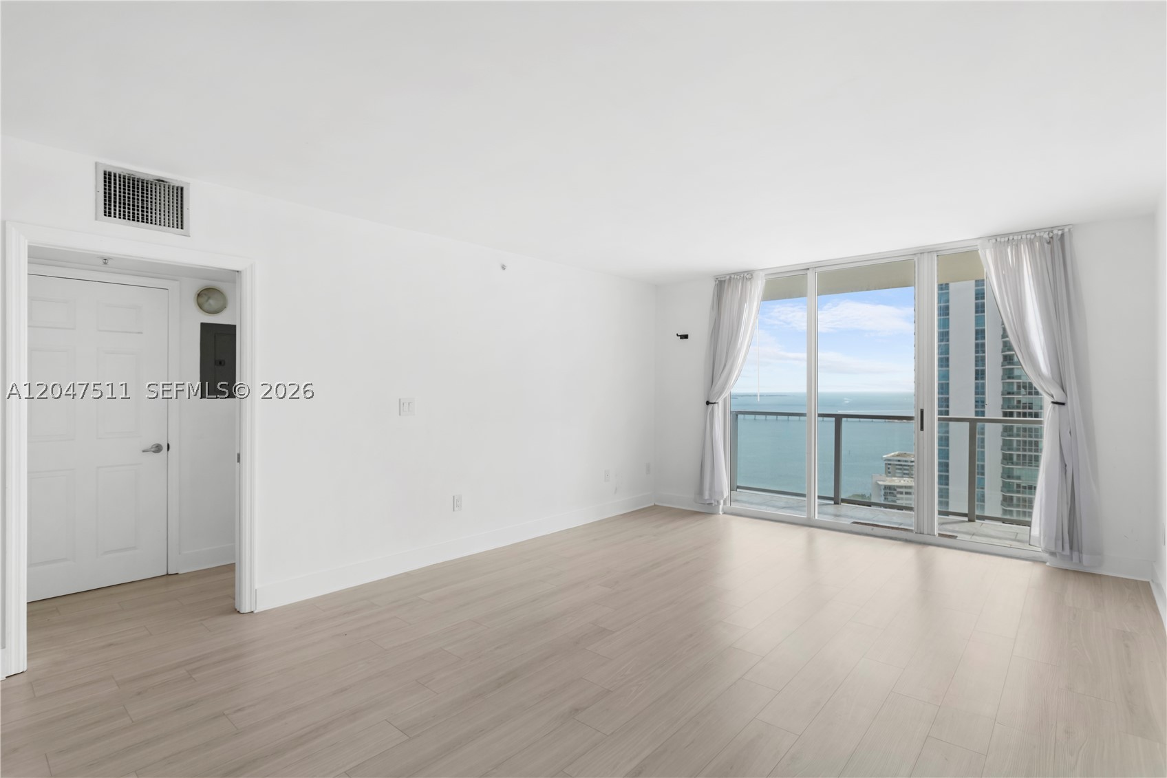 THE MARK ON BRICKELL COND - Residential