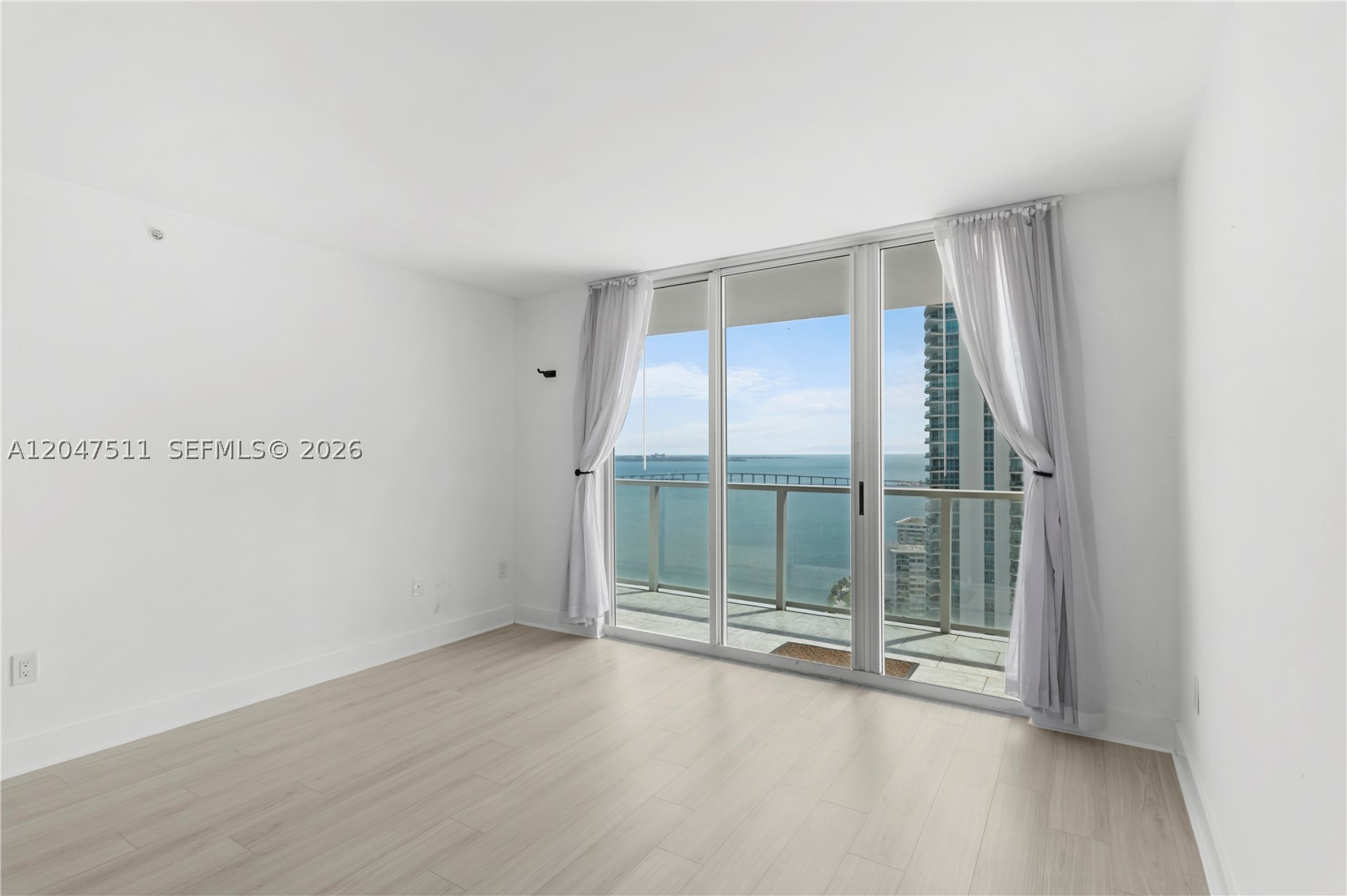 THE MARK ON BRICKELL COND - Residential