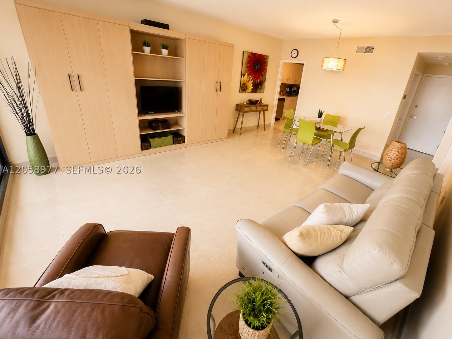 ALEXANDER TOWERS CONDO - Residential