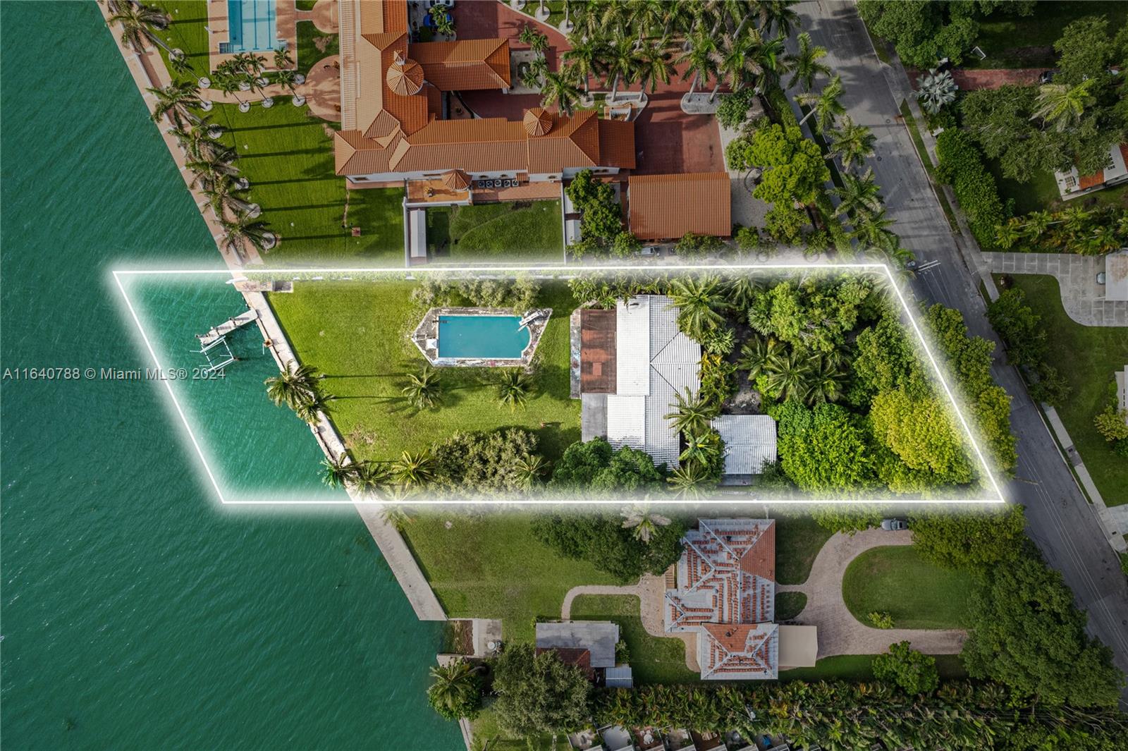 BAYSHORE A - Land