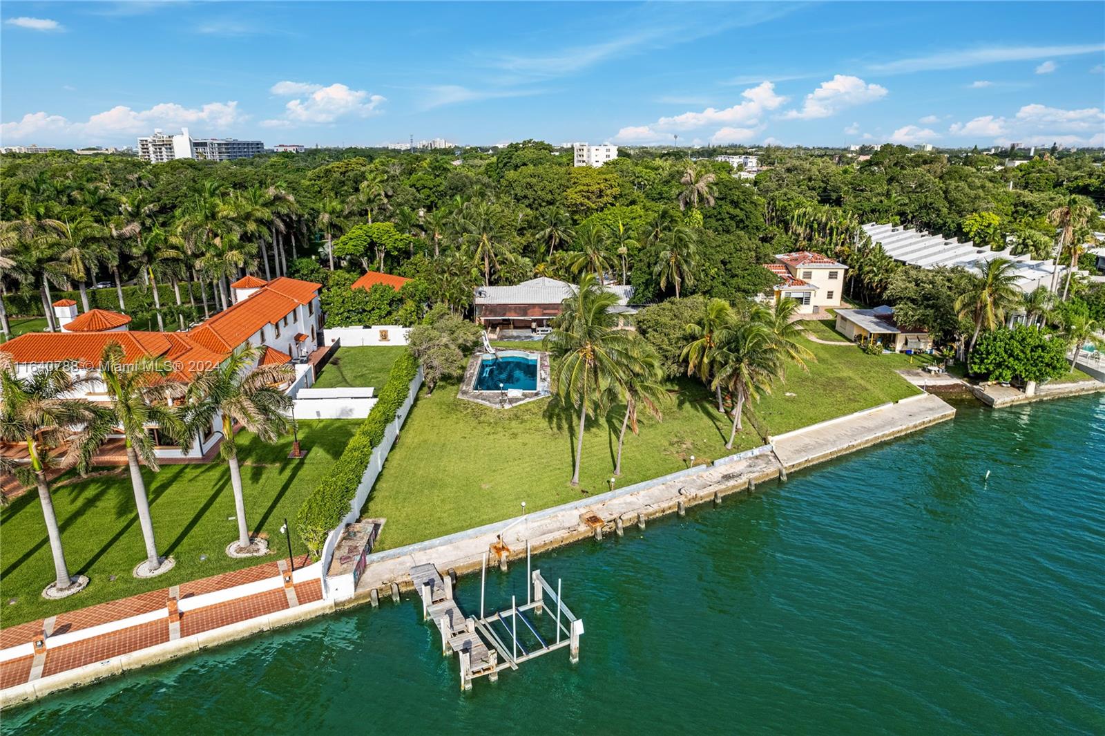 BAYSHORE A - Land