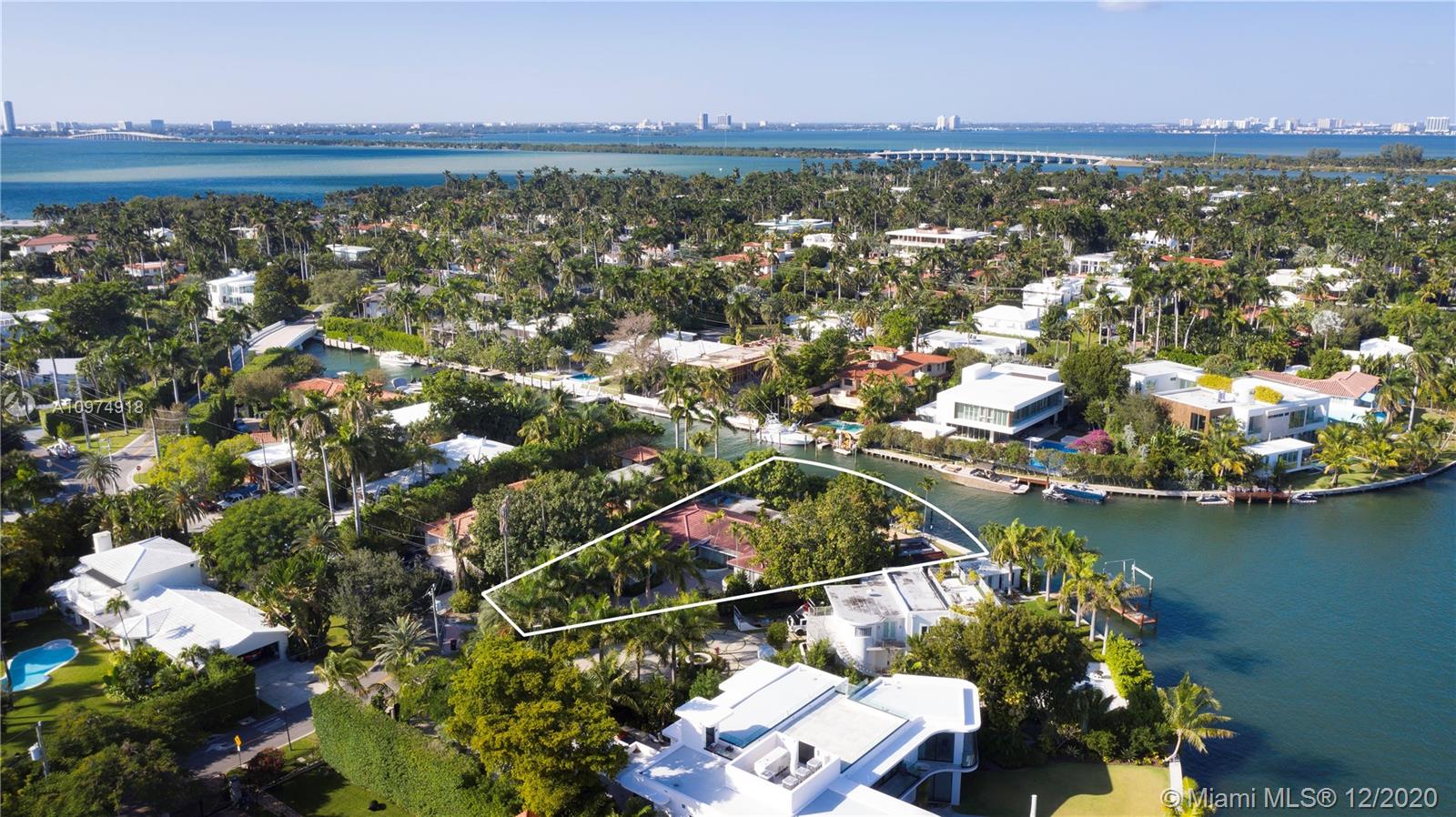 SUNSET LAKE EXTENSION - Residential