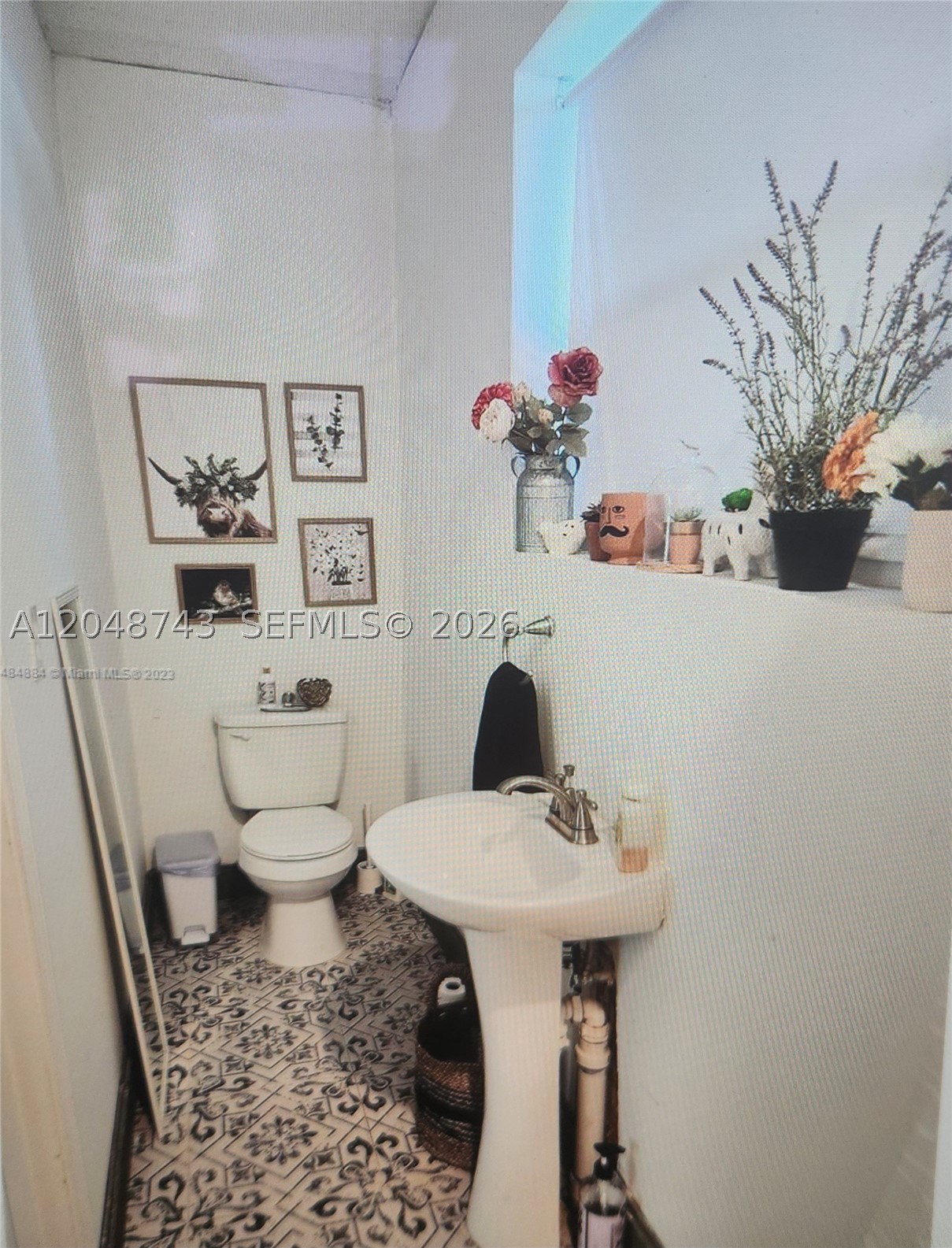 PASADENA LAKES WEST - Residential Lease