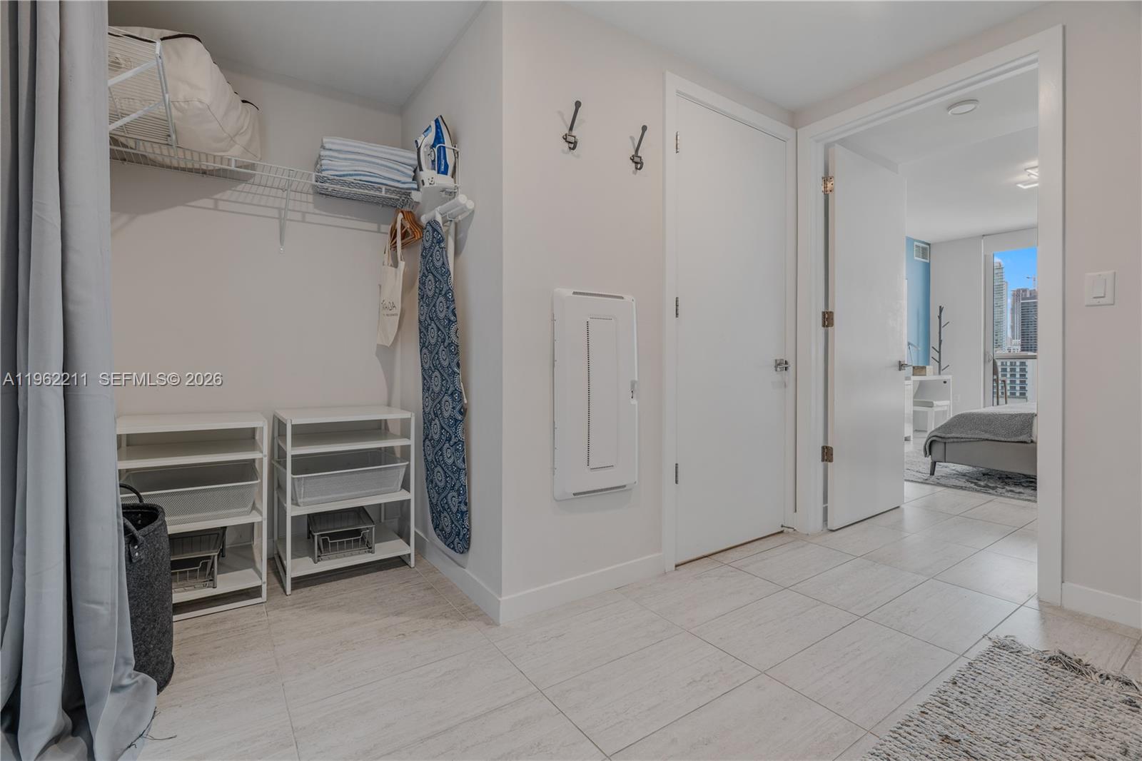 QUADRO CONDO - Residential