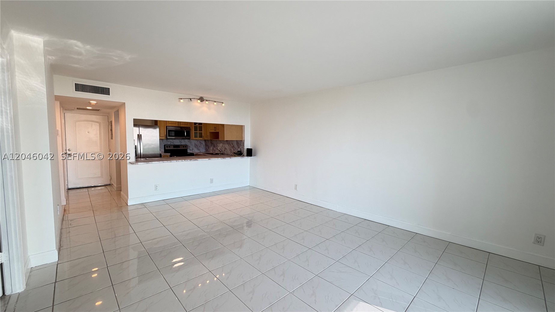 ARLEN HOUSE EAST CONDO - Residential